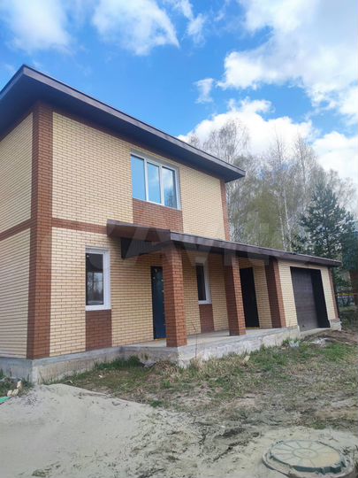 Дом 201,7 м² на участке 8,5 сот.