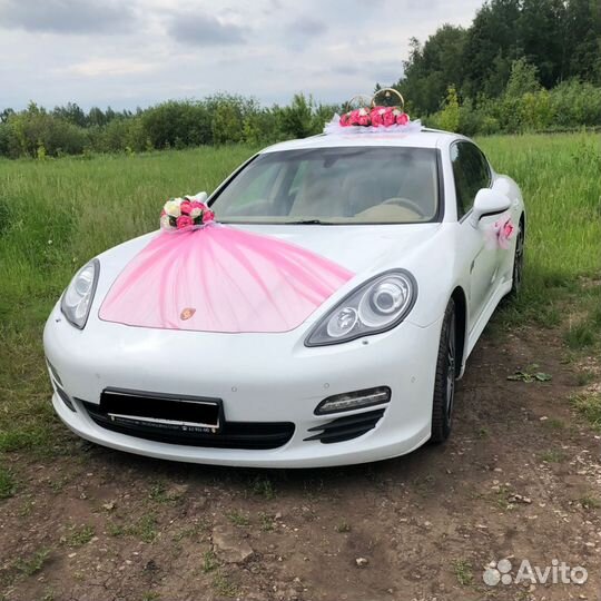 Украшения на свадебный автомобиль
