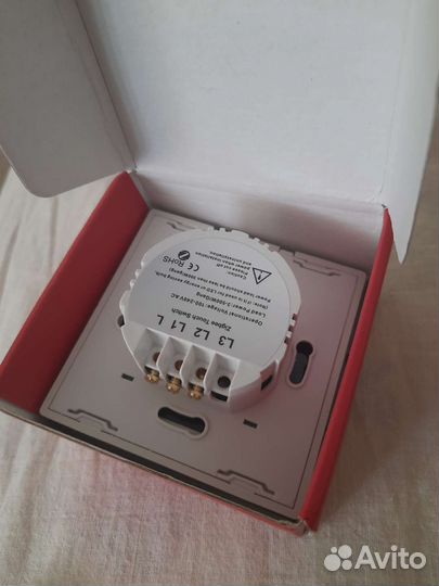 Умный сенсорный выключатель света