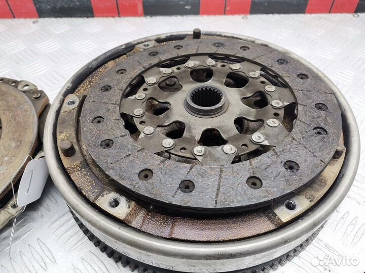 Маховик (демпфер сцепления), BMW 1-Series (E81/E82