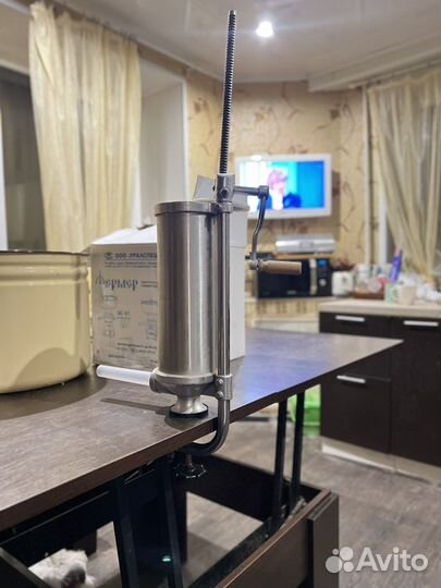 Шприц для приготовления домашних колбас