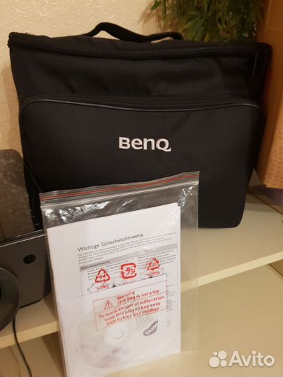Проектор BenQ SH915