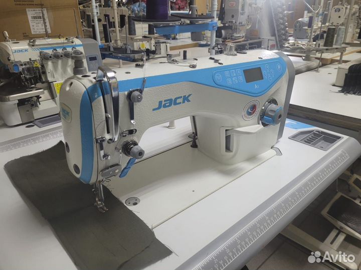 Прямострочная машина Jack A3 Б/У