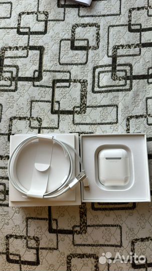 Беспроводные наушники apple airpods 2