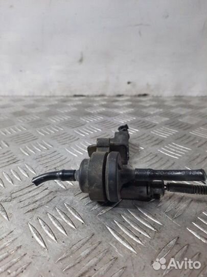 Клапан вентиляции топливного бака Ford Focus