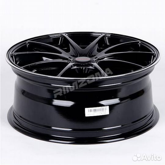 Литой диск rays R17 5x105