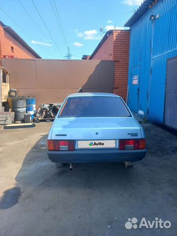 ВАЗ 21099 1.6 МТ, 2000, 318 736 км