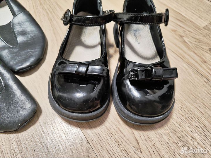 Туфли и чешки пакетом 30р