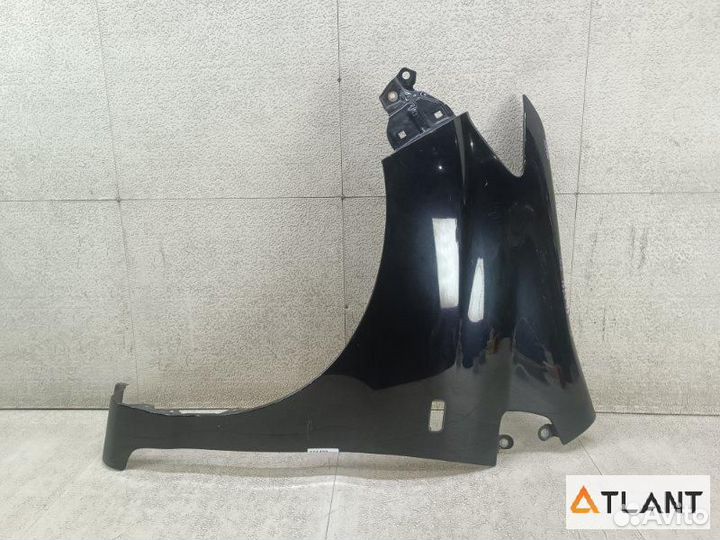 Крыло переднее левое honda freed spike