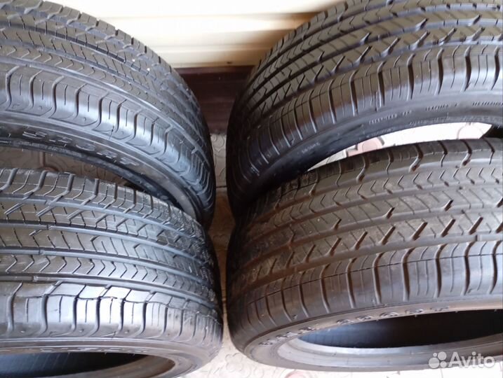 Goodyear Eagle Sport 215/55 R17 94V