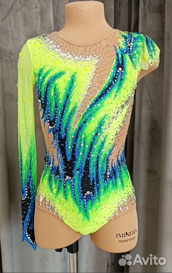 Пошив гимнастических купальников и бальных платьев