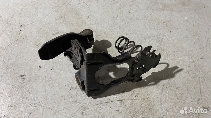 Ручка открывания капота Mercedes Benz W210