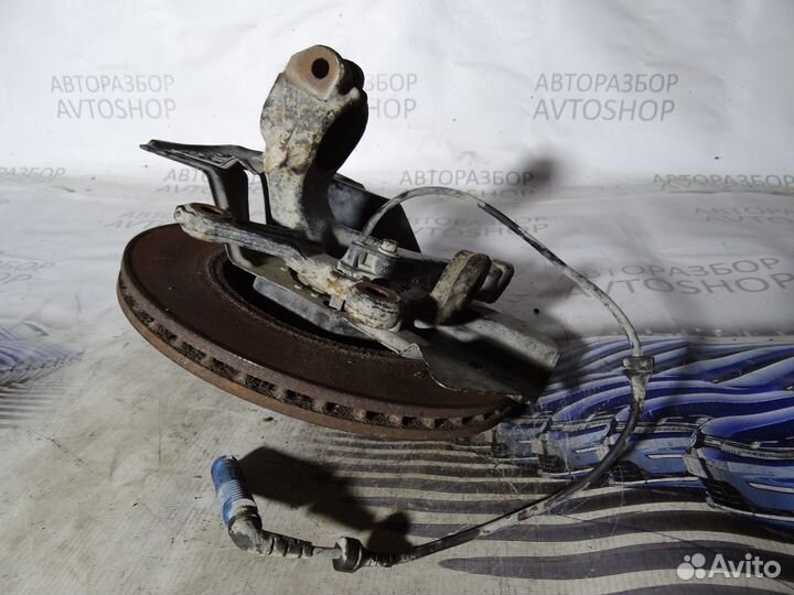 Ступица (кулак, цапфа), BMW 3 E46 1998-2005 левая