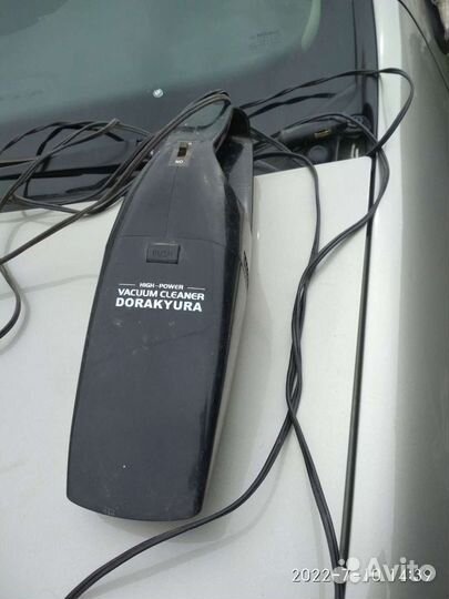 Автомобильный пылесос