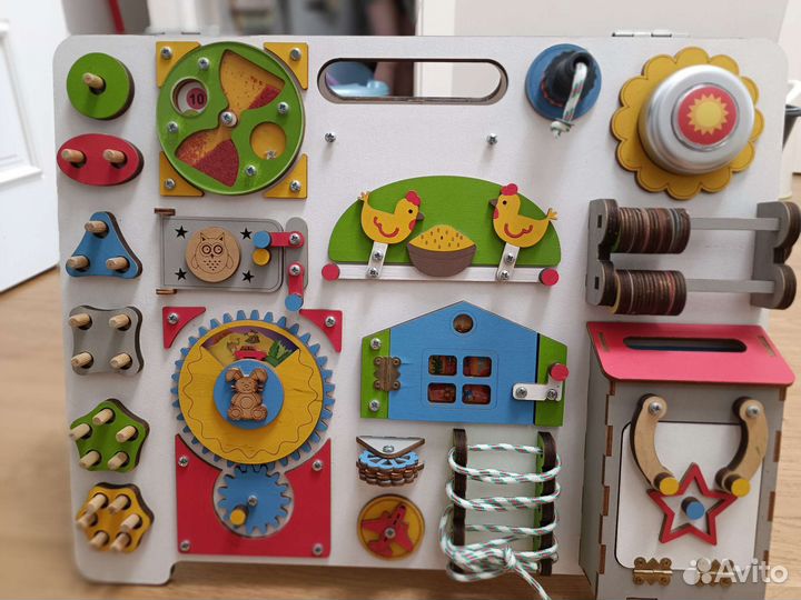 Бизиборд развивающая доска