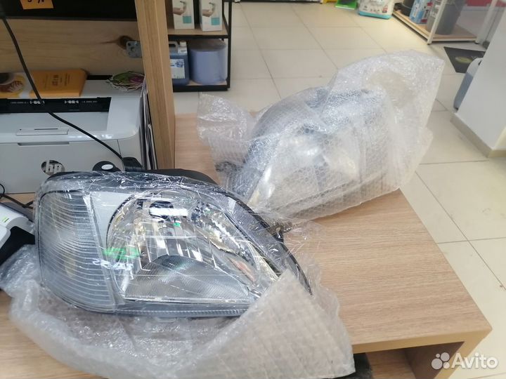 Фары Рено Логан 2006