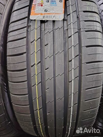 Tracmax X-Privilo RS01+ 275/45 R21 и 315/40 R21 110Y