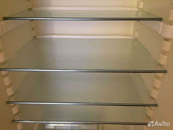 Запчасти для холодильника liebherr