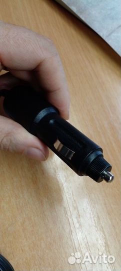 Автомобильное зарядное устройство для ноутбука