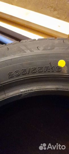 Bridgestone WT-11 205/55 R16