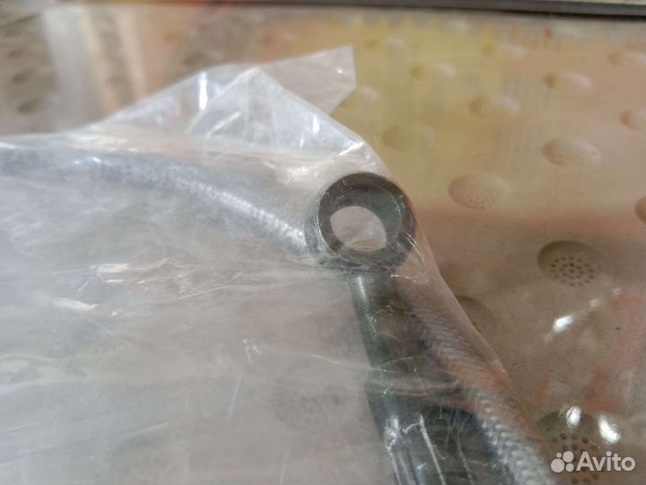 Тормозной шланг на мототехнику 97см