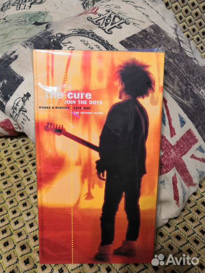 Cure/Siouxie + Banshees/Cocteau Twins/Hooverphonic