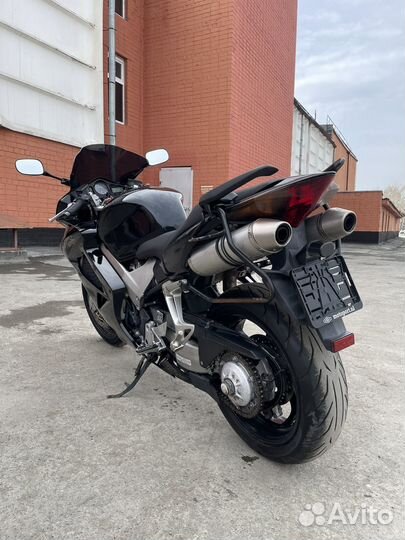 Honda VFR 800F, 2002г. Без пробега по РФ