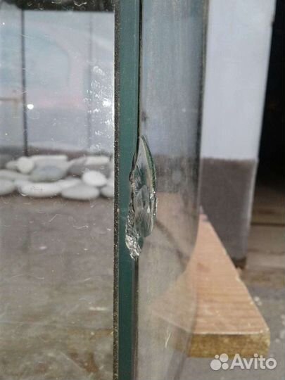 Аквариум под террариум. Грот.Лампа для растений