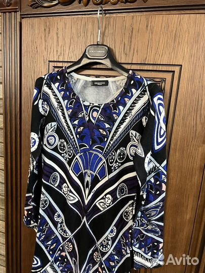 Платье emilio pucci 46 Италия трикотаж