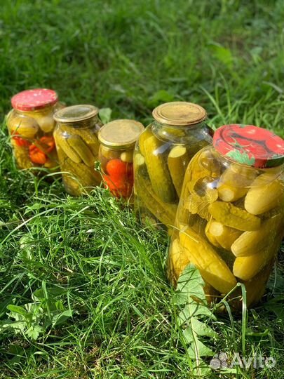 Соленья, компоты и закуски