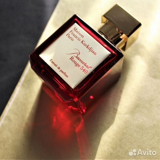 Baccarat Rouge 540 Extrait de Parfum