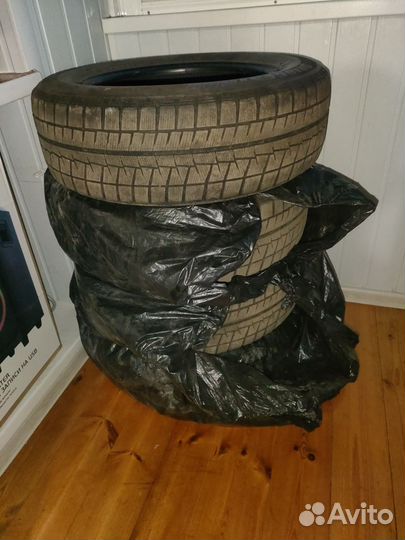 Bridgestone Blizzak Revo GZ 205/65 R16 95Q