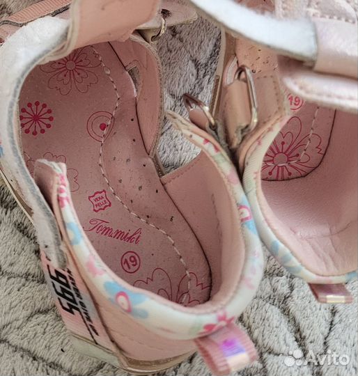 Туфли для девочки 19 размер