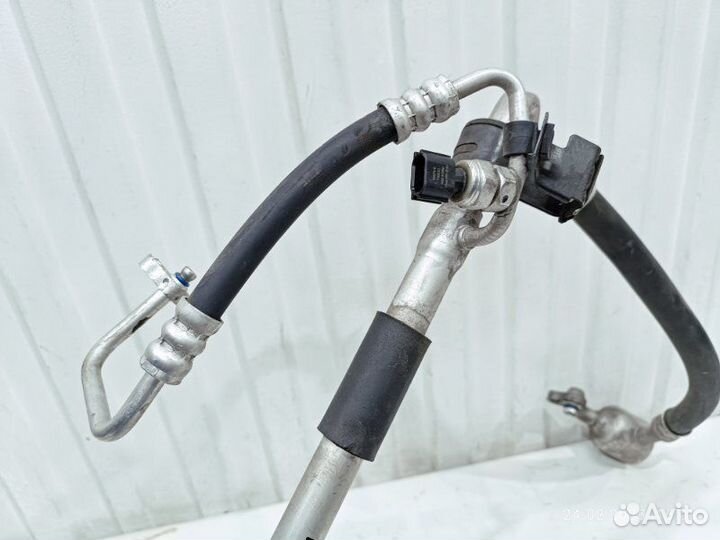 Трубка кондиционера Kia Sorento Prime UM 2.2 D4HB