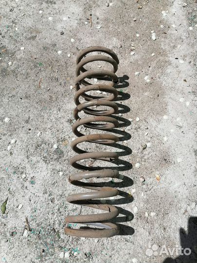 Продам задние пружины б/у на приору