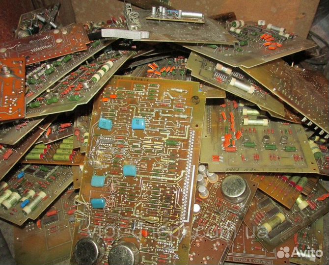 Платы утилизация.Радиолом
