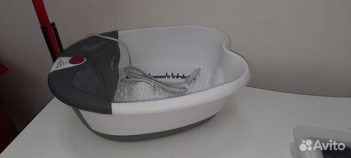 Массажная ванночка для ног новая