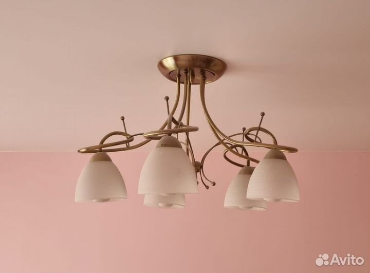 Люстра потолочная