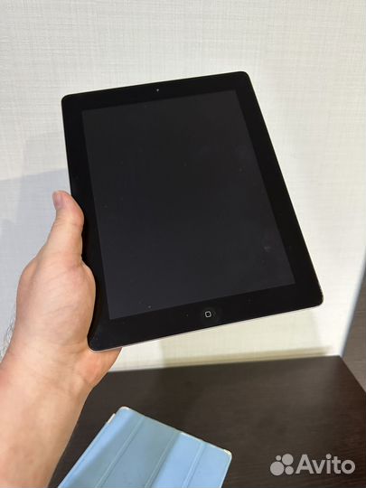 Apple iPad 3 64Gb Wi-Fi