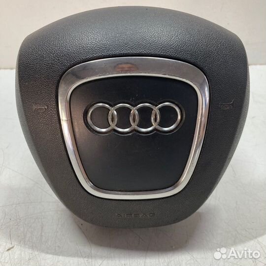 Подушка безопасности в руль Audi Q7 4L 2009