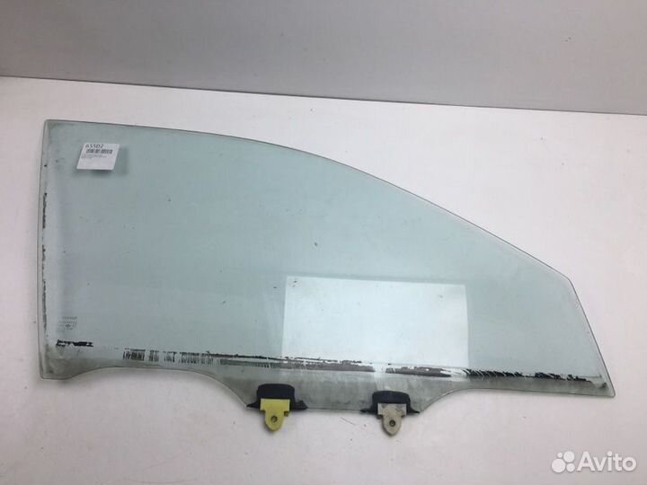 Стекло двери переднее правое Toyota Carina AT190