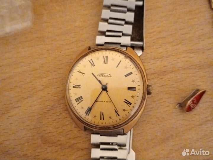 Значки и медали СССР