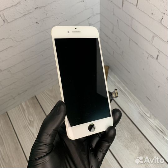 Дисплей iPhone 8/Se