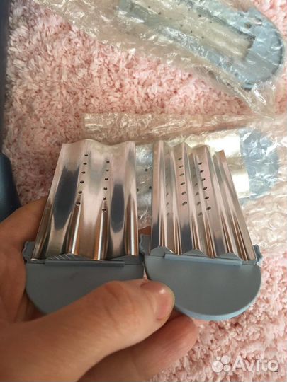 Выпрямитель для волос с насадками гофре и волна