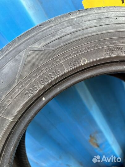 Nitto NT830 205/60 R16 96W