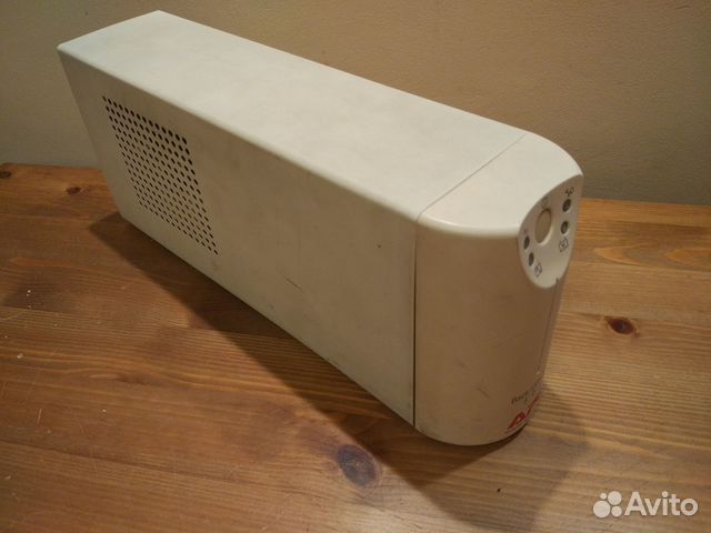 APC Back-UPS AVR 500