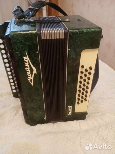 Гармонь чайка