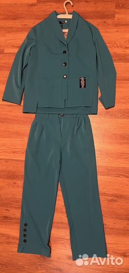 Костюм брючный. Производство г.Брест