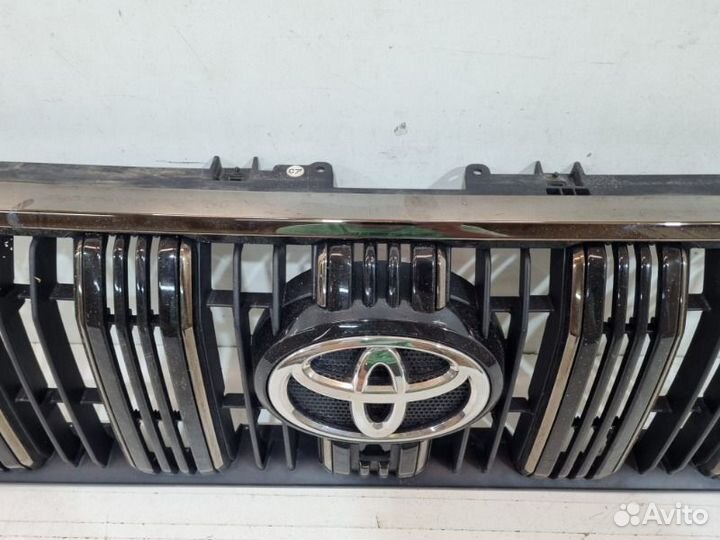Решетка радиатора Toyota Land Cruiser Prado 150