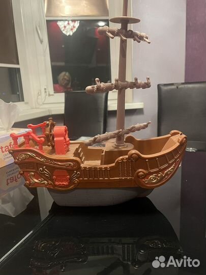 Корабль пиратский музыкальный